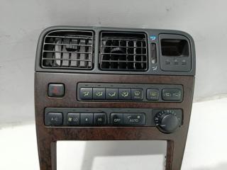 Консоль магнитофона TOYOTA MARK II GX90 2 ракурс