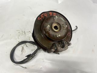Ступица правая задняя NISSAN BLUEBIRD HNU14 1 ракурс Ступица правая задняя NISSAN BLUEBIRD HNU14 1 ракурс