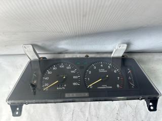 Спидометр TOYOTA CROWN GS131 83200-30331 1 ракурс