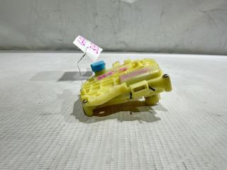 Замок двери левый задний HONDA ACCORD CF4 4 ракурс
