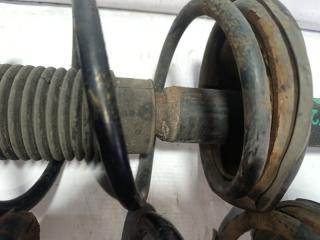 Стойка задняя SUBARU FORESTER SF5 EJ205 3 ракурс