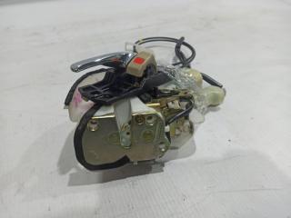 Замок двери левый задний TOYOTA HARRIER ACU10 2 ракурс Замок двери левый задний TOYOTA HARRIER ACU10 2 ракурс