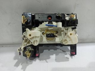 Климат-контроль TOYOTA COROLLA SPACIO ZZE122 5 ракурс