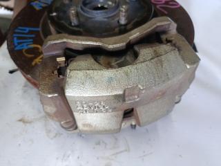 Ступица правая передняя TOYOTA RAV4 AXAH54 3 ракурс