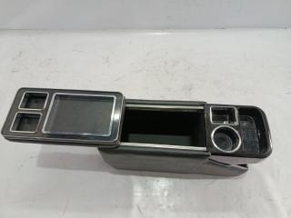 Бардачок между сиденьями TOYOTA NOAH ZRR70 5 ракурс