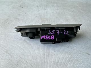 Блок упр. стеклоподьемниками правый передний MAZDA FAMILIA S-WAGON BJ5W B30D-66-350 2 ракурс