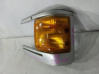 Габарит левый MAZDA BONGO BRAWNY SR5AV 0416884 3 ракурс Габарит левый MAZDA BONGO BRAWNY SR5AV 0416884 3 ракурс