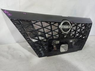 Решетка радиатора NISSAN NOTE E13 623106Xj0A 3 ракурс