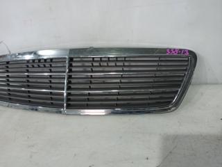 Решетка радиатора MERCEDES-BENZ C-CLASS W203 3 ракурс