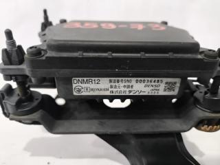 Радар-детектор LEXUS IS350 GSE21 88210-53090 5 ракурс