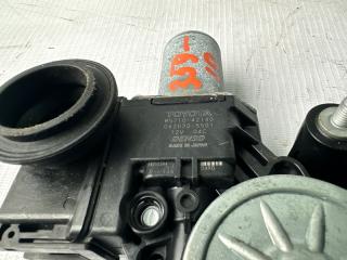 Стеклоподъемник правый передний TOYOTA RAV4 AXAH54 85720-42140 2 ракурс