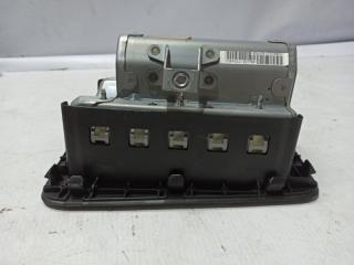Airbag пассажирский TOYOTA IST NCP60 3 ракурс