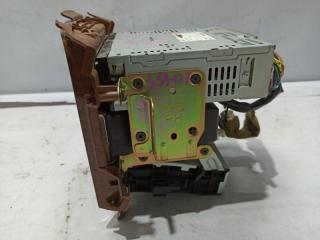 Магнитофон NISSAN PRIMERA TP12 28185AU000 4 ракурс