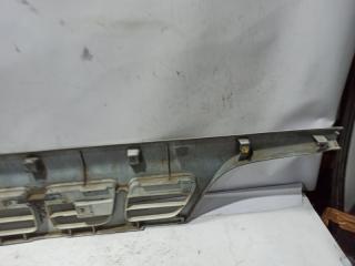 Решетка радиатора TOYOTA DYNA XZU308 5 ракурс