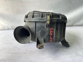 Корпус воздушного фильтра TOYOTA LAND CRUISER PRADO KZJ95 114000-8980 2 ракурс