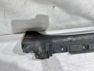 Накладка на порог SUZUKI SWIFT ZC33S 77211-68R0 3 ракурс