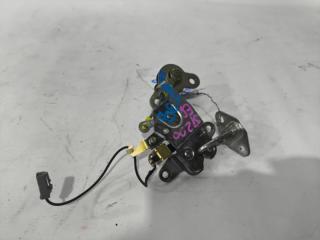 Замок багажника TOYOTA CARINA ED ST200 2 ракурс Замок багажника TOYOTA CARINA ED ST200 2 ракурс