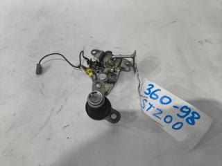 Замок багажника TOYOTA CARINA ED ST200 4 ракурс Замок багажника TOYOTA CARINA ED ST200 4 ракурс