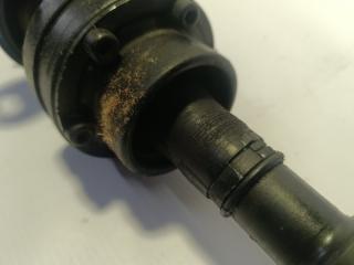Карданный вал TOYOTA PREMIO ZZT245 1ZZ-FE 4 ракурс