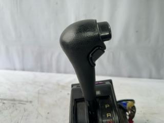 Селектор акпп SUZUKI ESCUDO TD01W 61A40-2304 2 ракурс