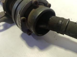 Карданный вал TOYOTA HARRIER SXU15 5S-FE 4 ракурс Карданный вал TOYOTA HARRIER SXU15 5S-FE 4 ракурс