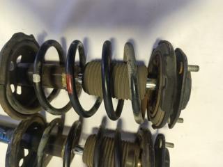 Стойка передняя TOYOTA NADIA SXN15 3S-FE 4 ракурс Стойка передняя TOYOTA NADIA SXN15 3S-FE 4 ракурс