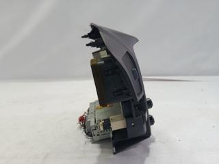Монитор TOYOTA HARRIER MCU10 86110-48020 3 ракурс
