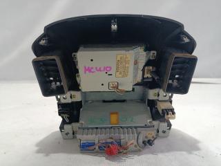Монитор TOYOTA HARRIER MCU10 86110-48020 5 ракурс