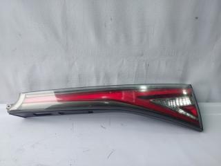 Стоп-вставка правая TOYOTA SAI AZK10 75-22 3 ракурс