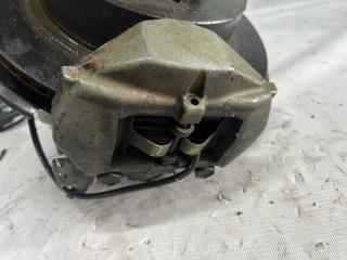 Ступица правая задняя TOYOTA CELSIOR UCF31 3 ракурс