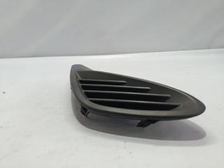 Заглушка бампера правая передняя TOYOTA AQUA NHP10 52711-52080 2 ракурс