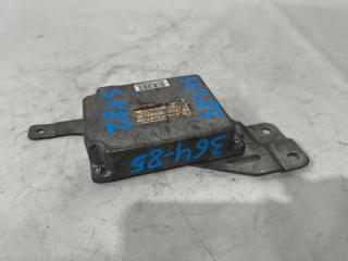 Блок управления 4wd NISSAN VANETTE SK82 F8 31036 UM34B 5 ракурс