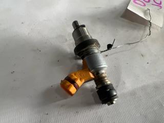 Инжектор TOYOTA BREVIS JCG11 2JZ-FSE 2325046140 2 ракурс