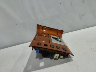 Консоль кпп TOYOTA CROWN MAJESTA UZS186 2 ракурс Консоль кпп TOYOTA CROWN MAJESTA UZS186 2 ракурс