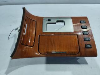 Запчасть консоль кпп TOYOTA CROWN MAJESTA