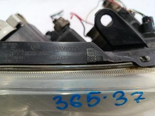 Фара правая TOYOTA AVENSIS AZT250 05-42 3 ракурс