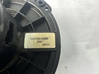 Мотор печки ISUZU ELF NKR71 4 ракурс Мотор печки ISUZU ELF NKR71 4 ракурс