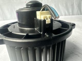 Мотор печки MITSUBISHI CHARIOT GRANDIS N94W 4 ракурс