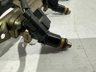 Топливная рейка HONDA STEPWGN RG3 K24A TF20AAST 3 ракурс Топливная рейка HONDA STEPWGN RG3 K24A TF20AAST 3 ракурс