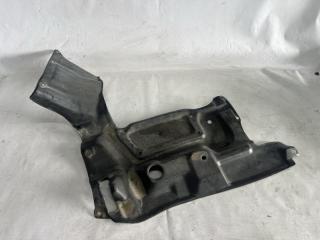 Защита двигателя правая TOYOTA IPSUM ACM21 51441-44040 5 ракурс