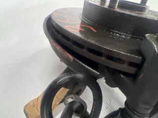 Ступица левая передняя TOYOTA VITZ SCP10 3 ракурс