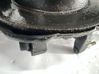 Ступица правая задняя HONDA STEPWGN RF2 2 ракурс