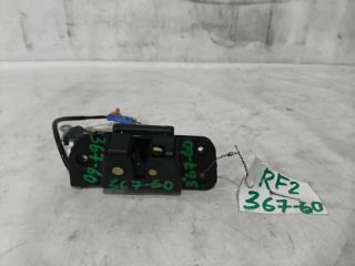 Замок 5-й двери HONDA STEPWGN RF2 1 ракурс