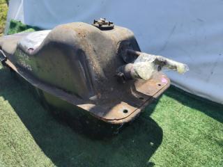 Бензобак TOYOTA CAMI J102E 5 ракурс