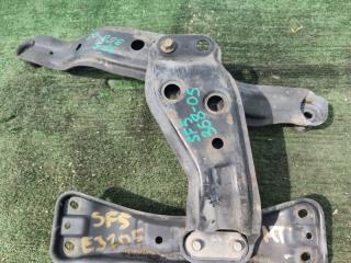 Балка под кпп SUBARU FORESTER SF5 4 ракурс