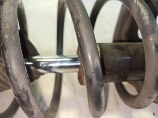 Стойка левая передняя TOYOTA NADIA SXN15 3 ракурс Стойка левая передняя TOYOTA NADIA SXN15 3 ракурс