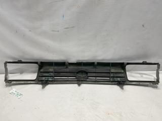 Решетка радиатора TOYOTA HILUX SURF LN130 53100-35210 5 ракурс