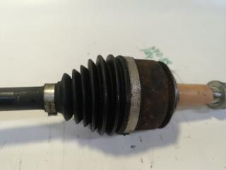 Привод правый передний HONDA JADE FR4 LEB 3 ракурс Привод правый передний HONDA JADE FR4 LEB 3 ракурс
