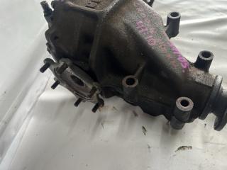 Редуктор задний TOYOTA CROWN JZS143 2JZ-GE 4 ракурс Редуктор задний TOYOTA CROWN JZS143 2JZ-GE 4 ракурс