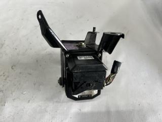 Блок abs TOYOTA AVENSIS AZT250 89541-05073 4 ракурс